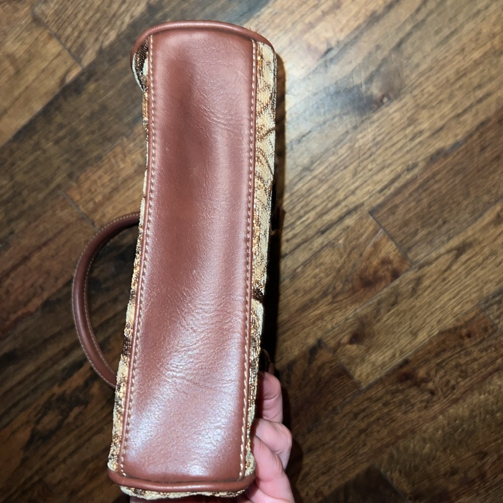 EUC* True Religion Mini Handbag - Picture 5 of 9
